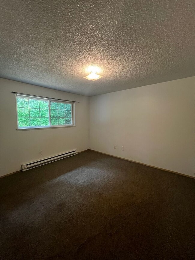 Building Photo - 11759 Gable Ave SW