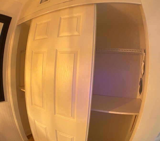 Building Photo - 13450 SW 5th St