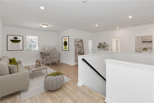 Building Photo - 2429 Derrick Dr