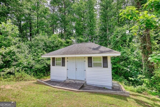 Building Photo - 2119 Briar Glen Ln SW