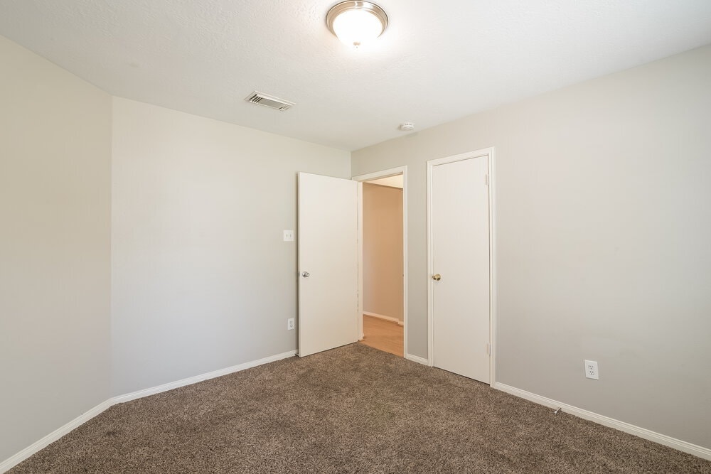 Building Photo - 12231 Innisfall Cir