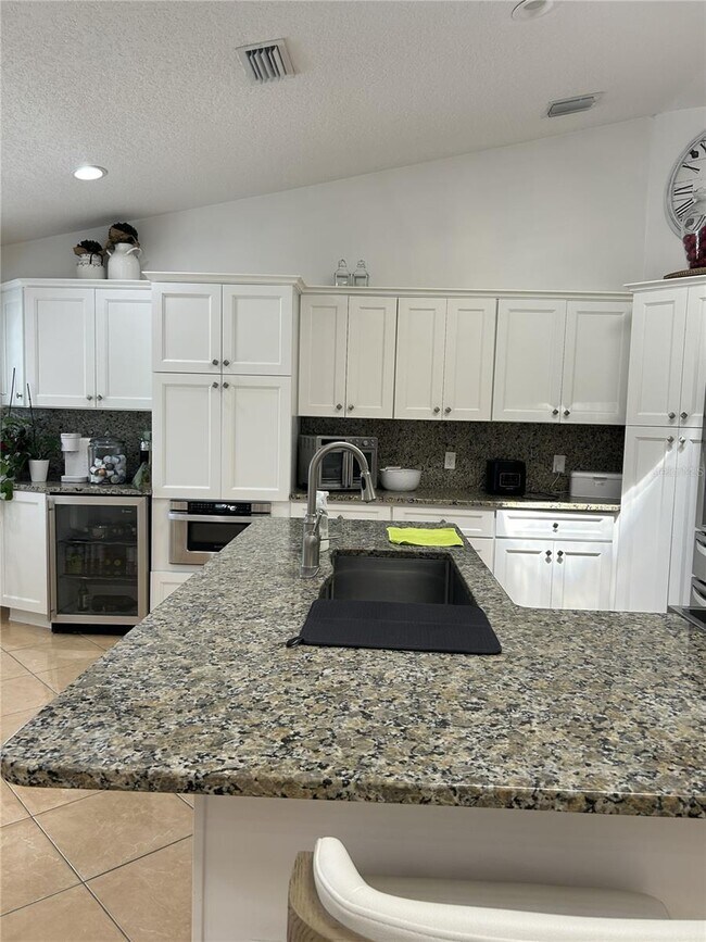 Building Photo - 1110 Craig Ct