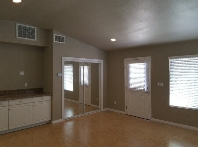 Building Photo - 2345 248th St