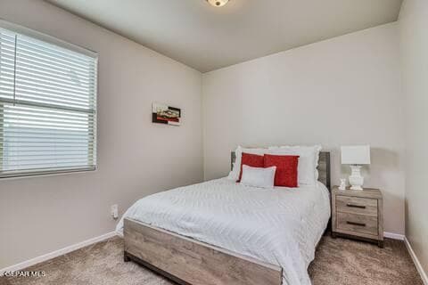 Building Photo - 1130 Gaitan St