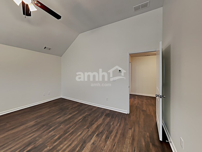 Building Photo - 4037 Bibb Ridge Trail