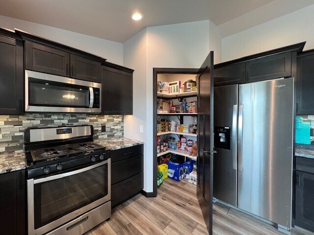 Building Photo - 557 Antietam Dr