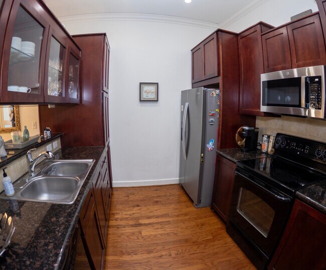 Building Photo - 1900 Genesee St