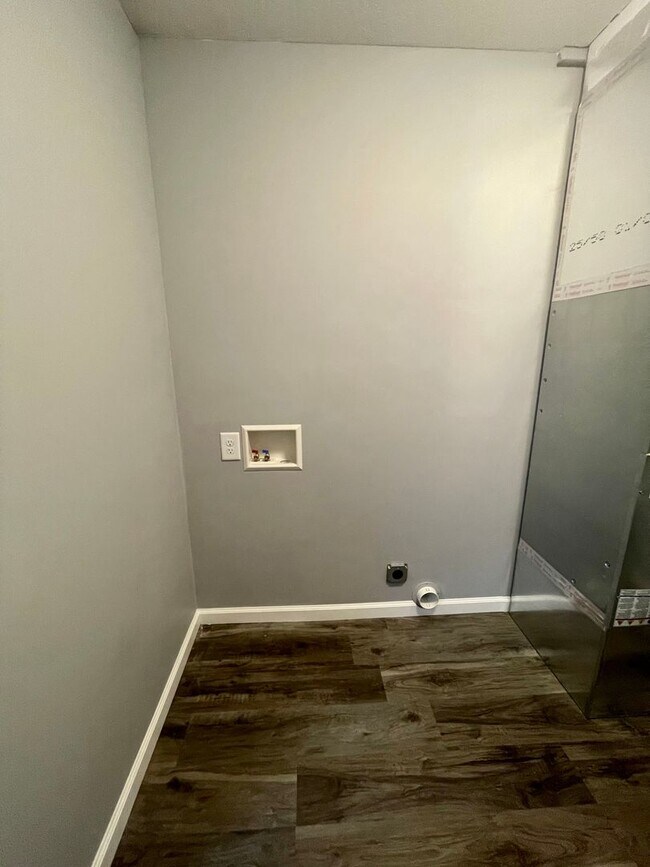 Building Photo - Newer Construction 2-Bedroom Home – Schedule Your Tour Today!