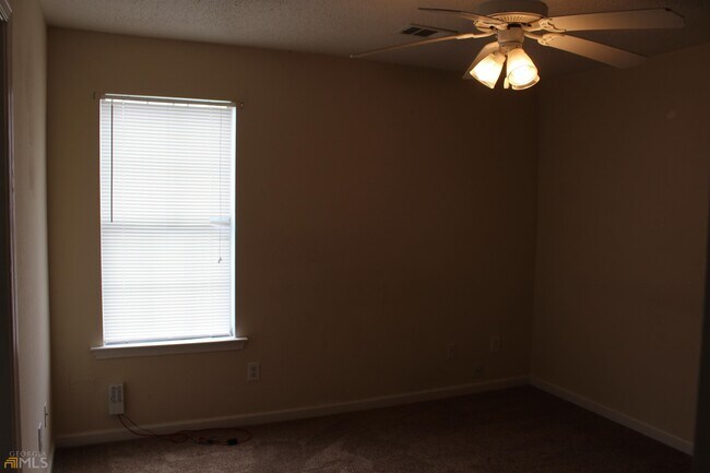 Building Photo - 6008 Creekerton Blvd