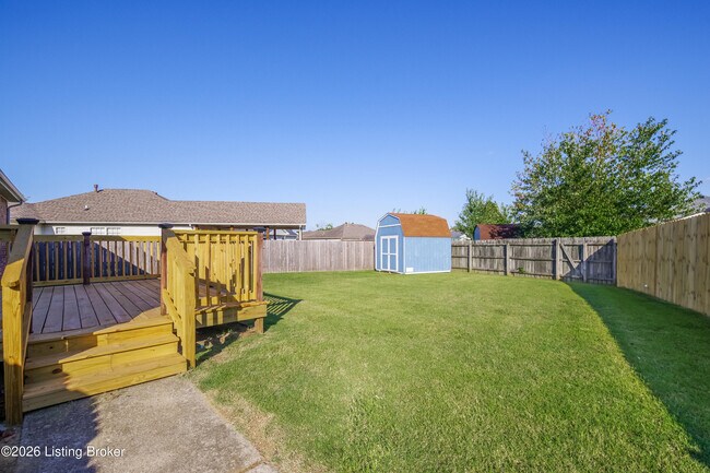 Building Photo - 5220 Plume Dr