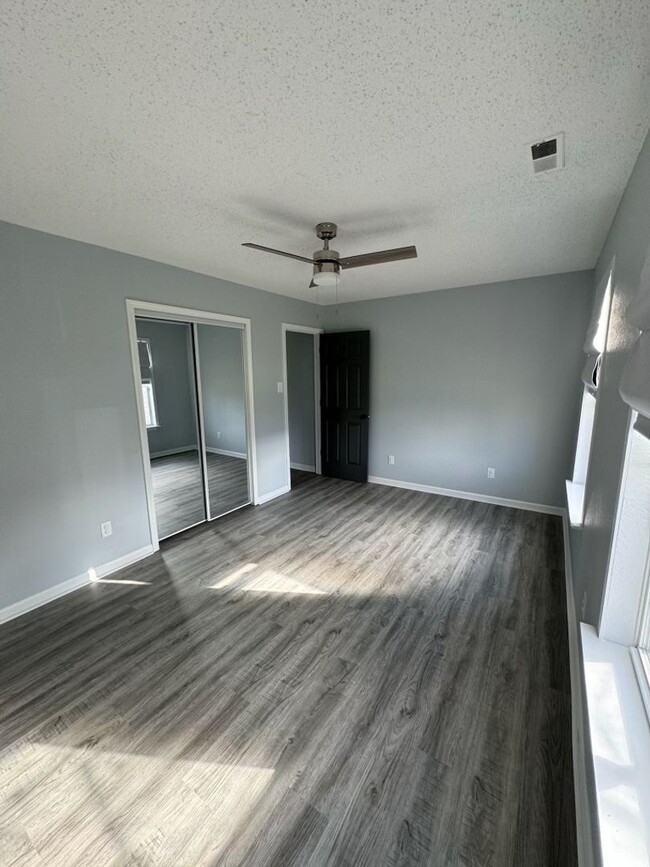 Building Photo - Move-In Ready Corner Lot Gem with Modern U...