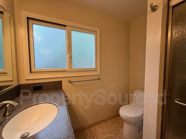 Building Photo - 1550 Naples Ct