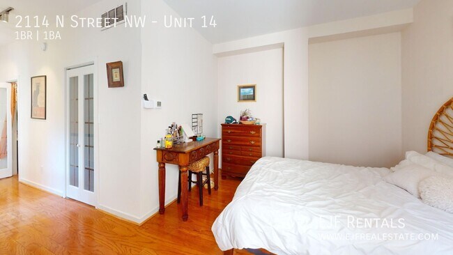 Building Photo - 2114 N St NW