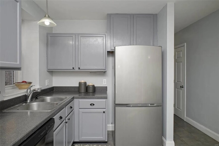 Kitchen - 3936 Utah St