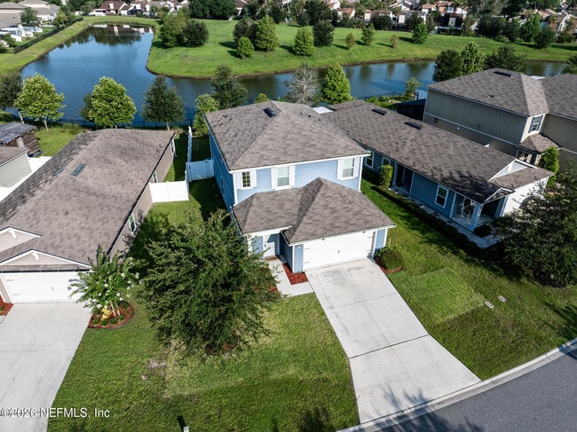 Building Photo - 8279 Meadow Walk Ln
