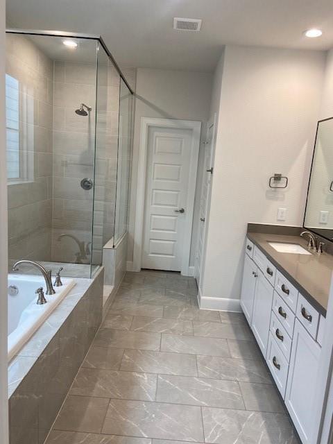 Building Photo - 2808 Grand Fountains Dr