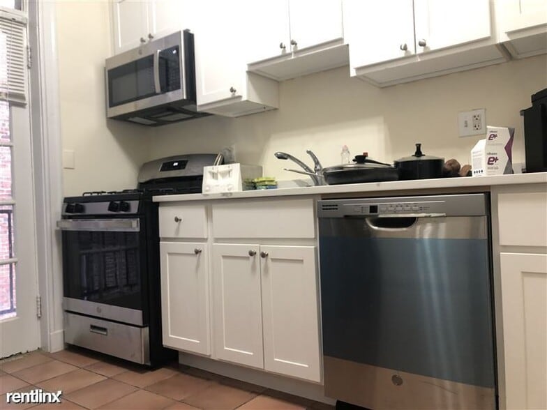 Building Photo - 35 Orkney Rd