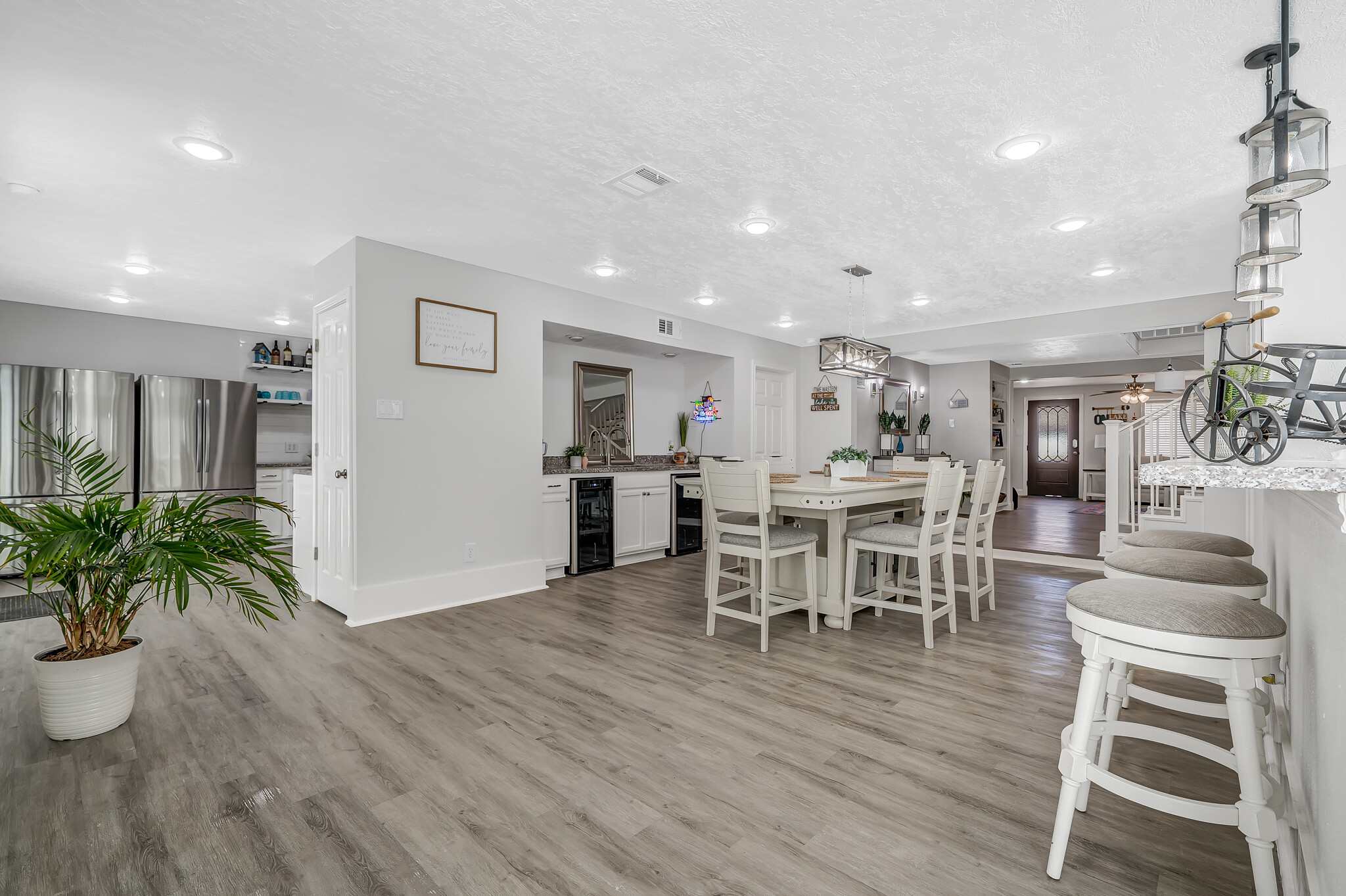 Building Photo - 5110 Pleasure Lake Dr