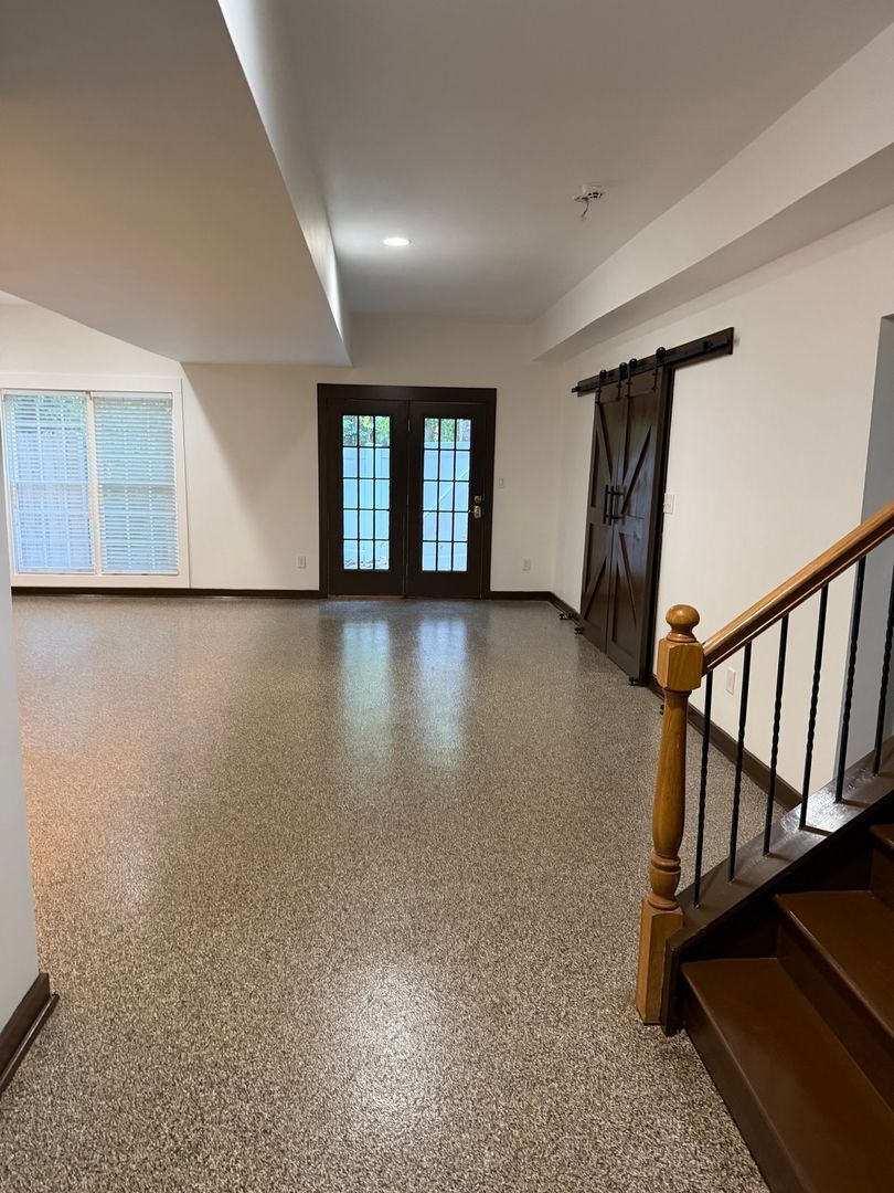 Building Photo - 5041 Woodland Bay Dr