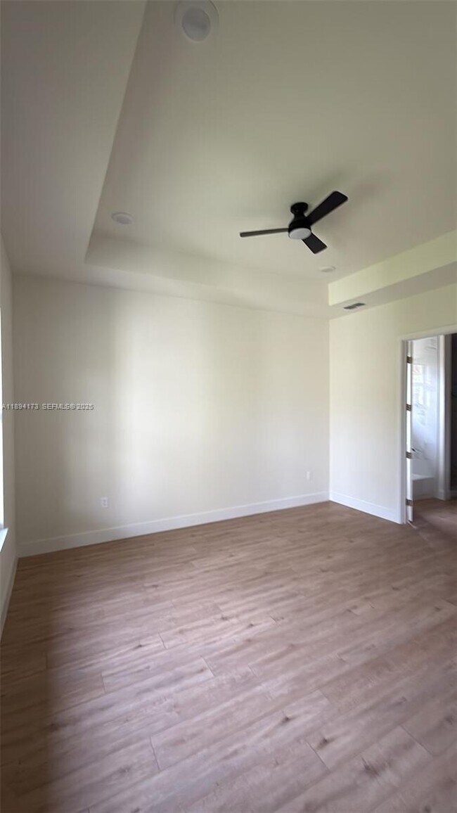 Building Photo - 241 Pembroke Dr