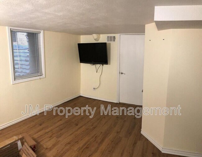 Building Photo - 1448 Knox Ct