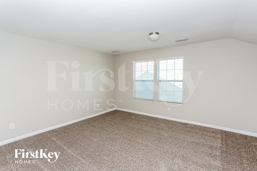 Building Photo - 123 Fesperman Cir