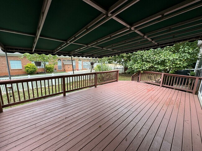 Building Photo - 17115 Grenache Ct