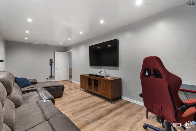 Building Photo - 4906 Colleen Dr