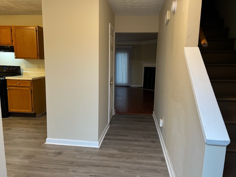 Building Photo - 6622 Meadow Rue Dr