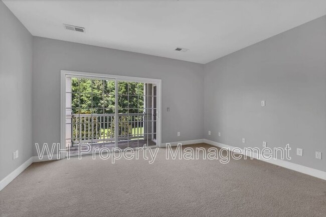 Building Photo - 4846 Bevendean Dr