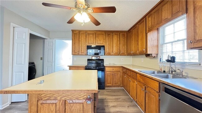 Building Photo - 177 Plantation Trce