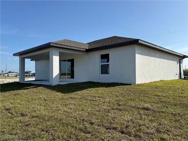 Primary Photo - 2516 NW 9th Ave