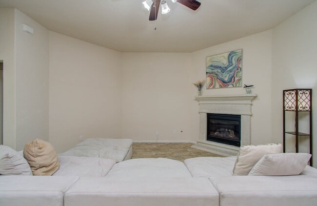 Building Photo - 15218 Zenith Glen Ln
