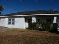 Building Photo - 3 Bed 2 Bath House
