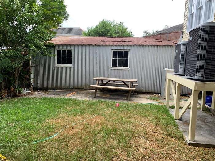 Building Photo - 2525-2527 Palmer Ave