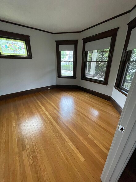 Building Photo - 86A Quincy St