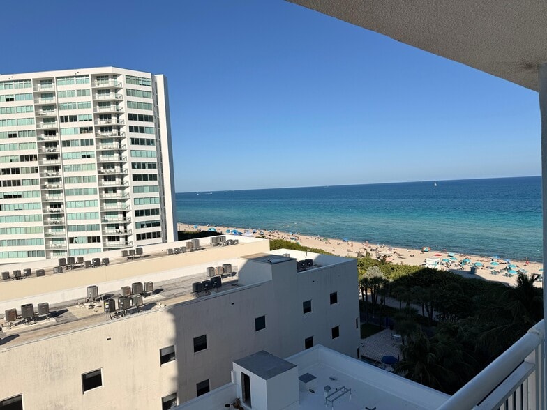 Building Photo - 6969 Collins Ave