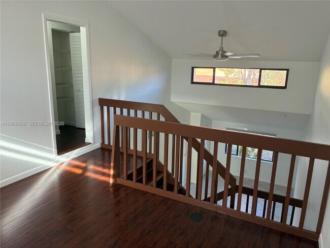 Building Photo - 11611 SW 90th Terrace