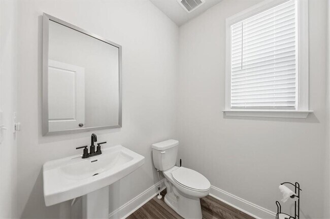 Building Photo - 3939 Alderstone Dr