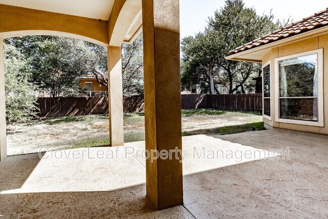 Building Photo - 1231 Via Belcanto