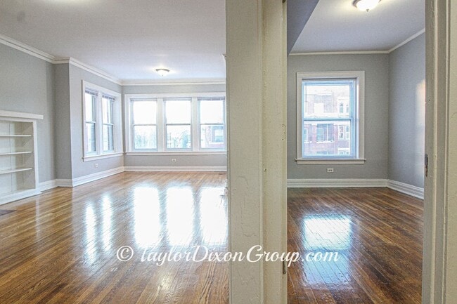 Building Photo - 6611 S Greenwood Ave