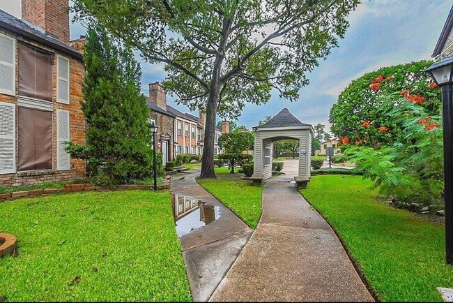 Building Photo - 5100 Allendale Rd