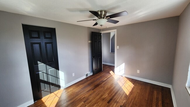 Building Photo - 4521 Gardenville Rd