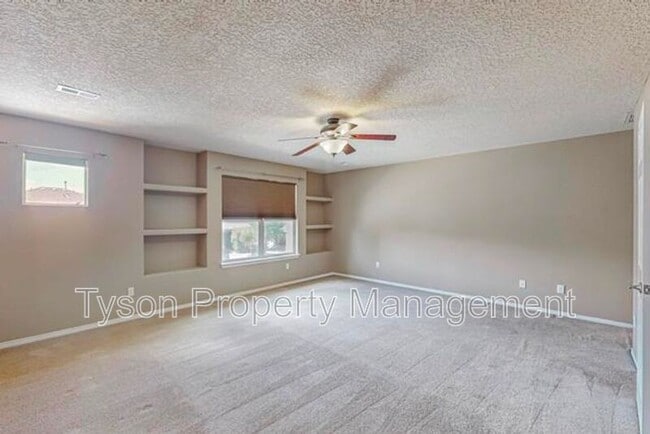 Building Photo - 10228 Nacimiento St NW
