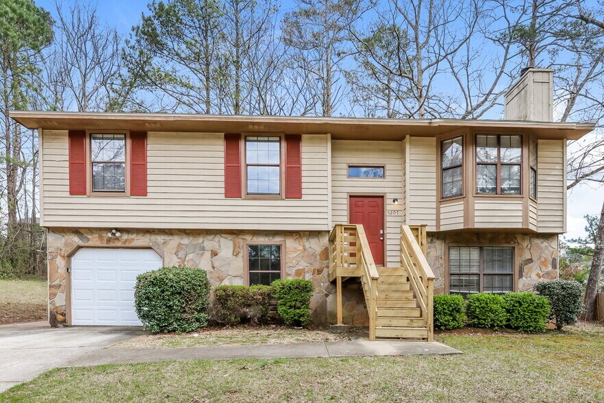 Primary Photo - 5207 Great Meadows Rd