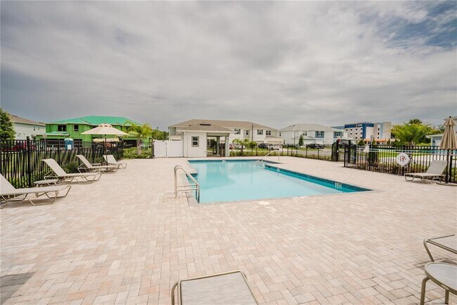 Building Photo - 3239 Canyon Bay Pt