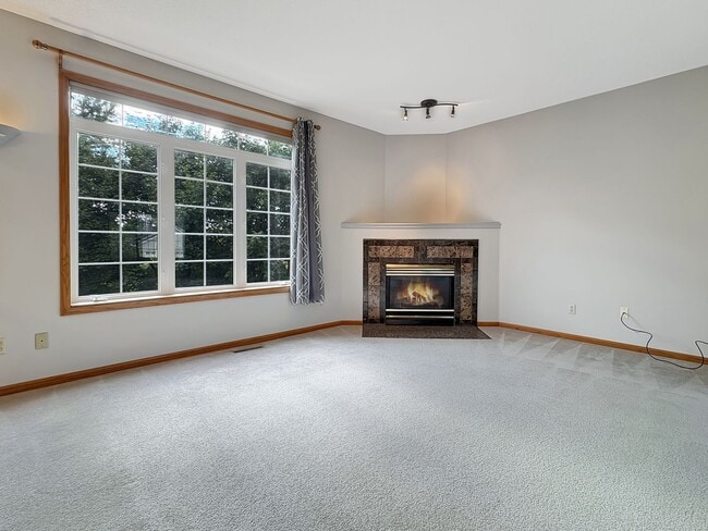 Building Photo - 1839 Valley Ridge Trail S