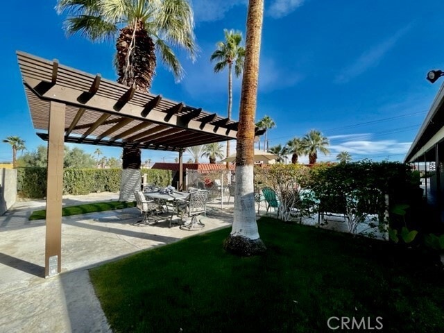 Building Photo - 37111 Cathedral Canyon Dr