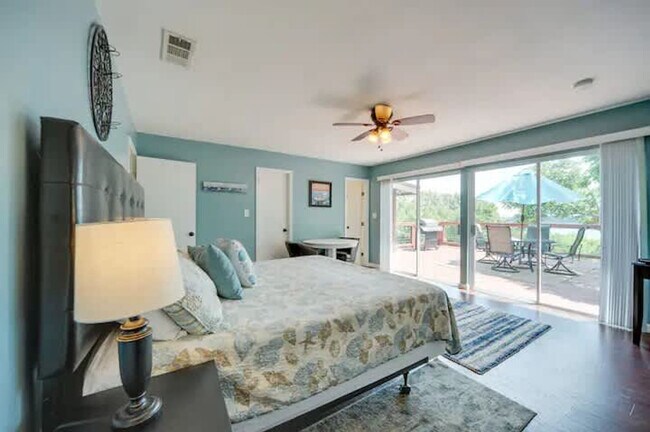 Building Photo - 1288 Canyon Springs Dr