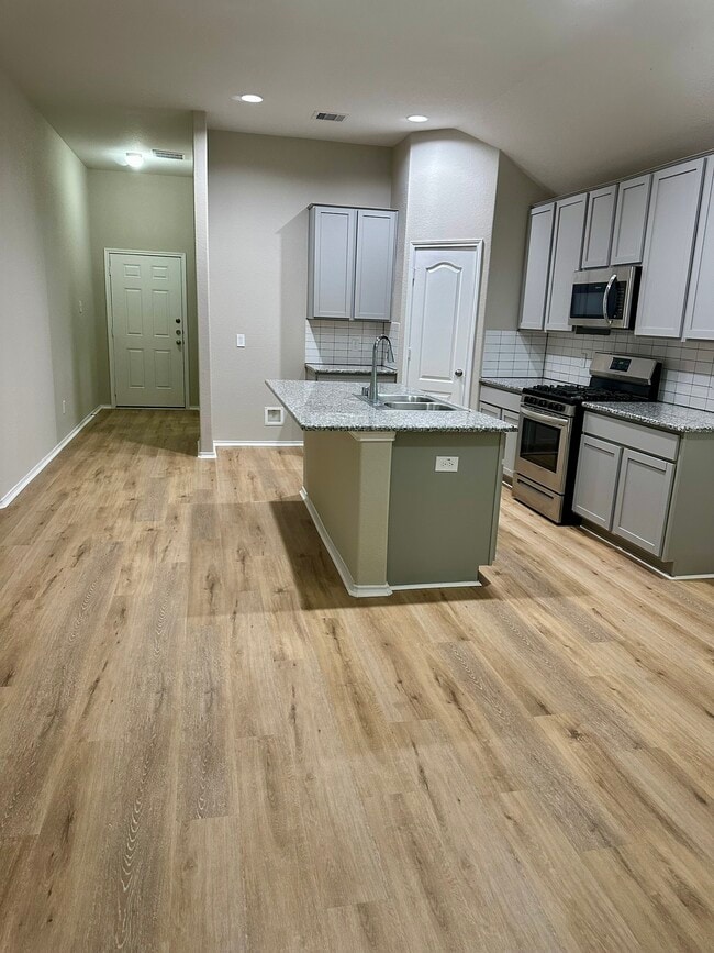 Building Photo - 3426 Hughes Mdw Wy